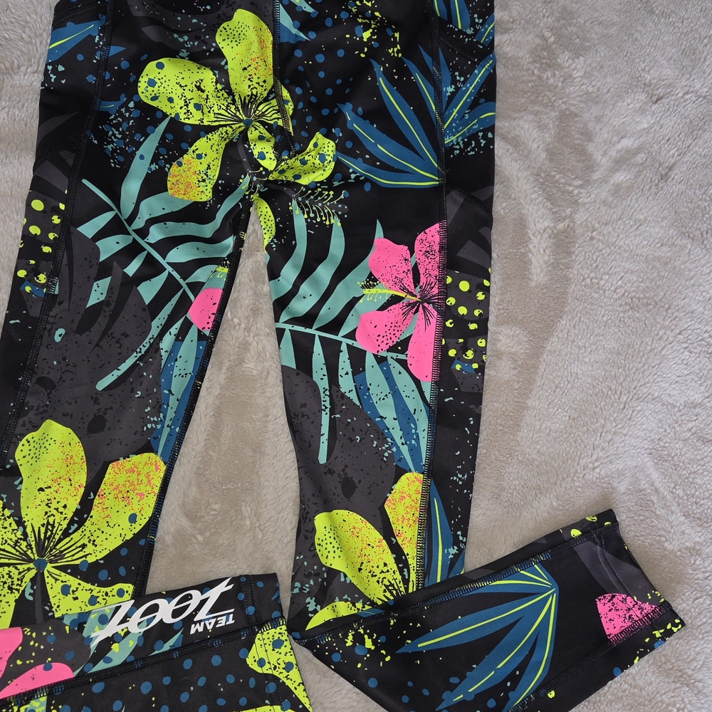 Zoot Black Leggings Ohana collection, tropical floral, exercise leggings